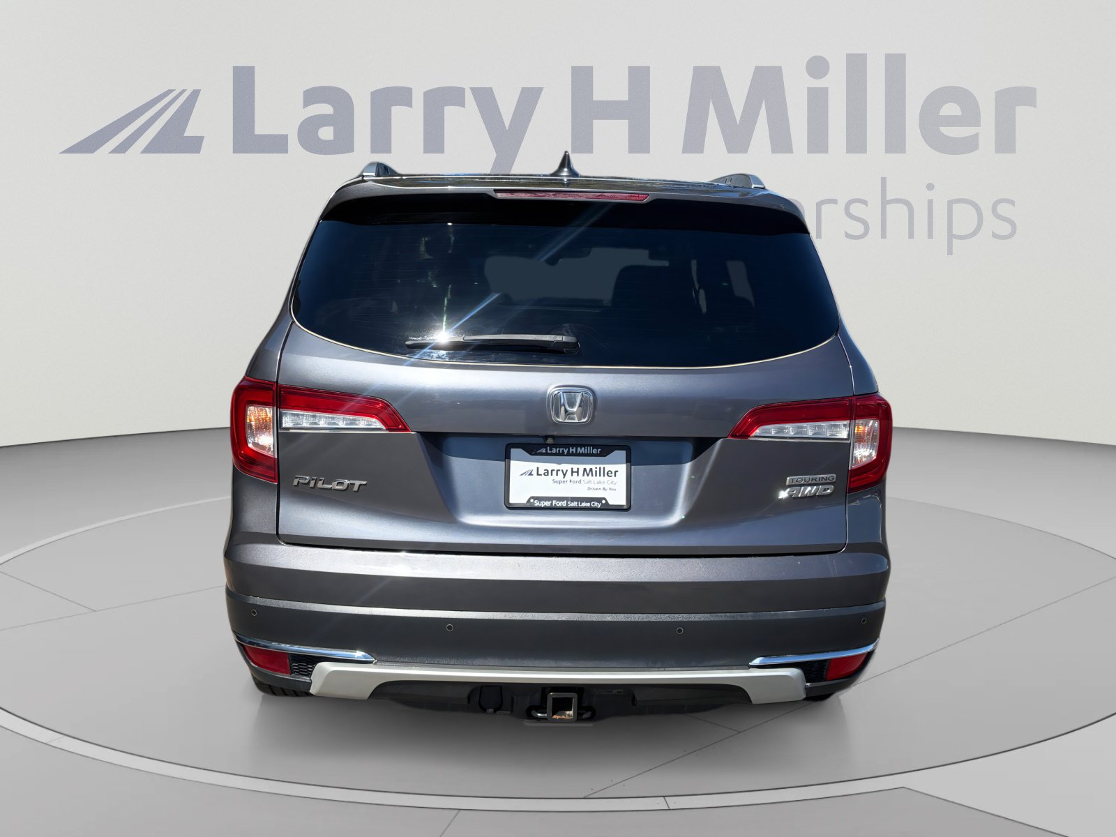 Used 2019 Honda Pilot Touring image 4