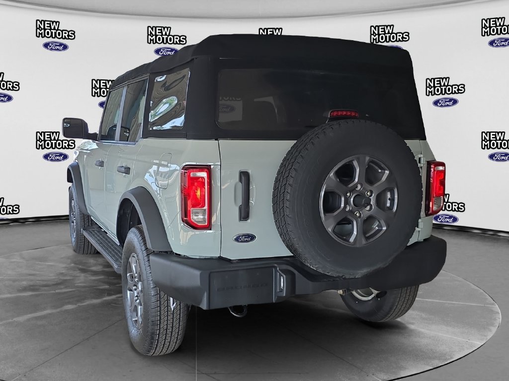 Used 2022 Ford Bronco Big Bend AWD/4WD image 3