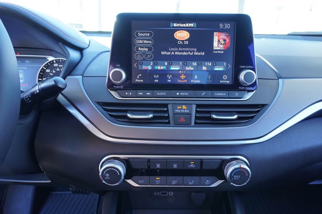 Certified 2025 Nissan Altima 2.5 SR image 19