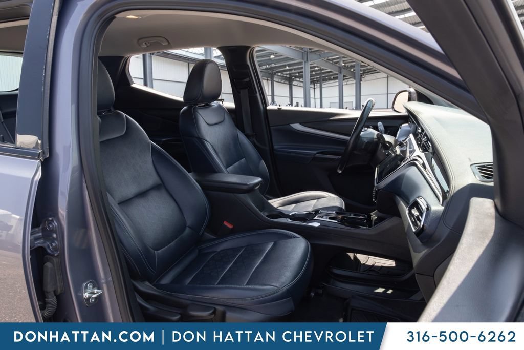 Used 2023 Chevrolet Bolt EUV Premier FWD image 20