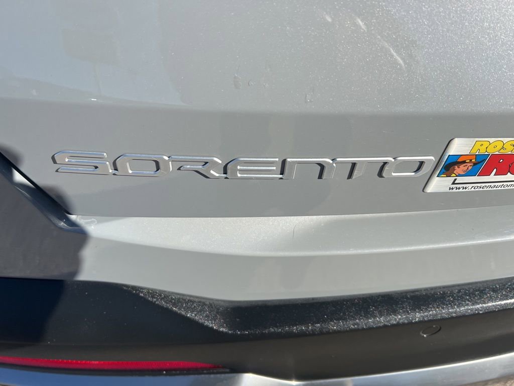 Certified 2025 Kia Sorento S w/ Panoramic Sunroof Package FWD image 32