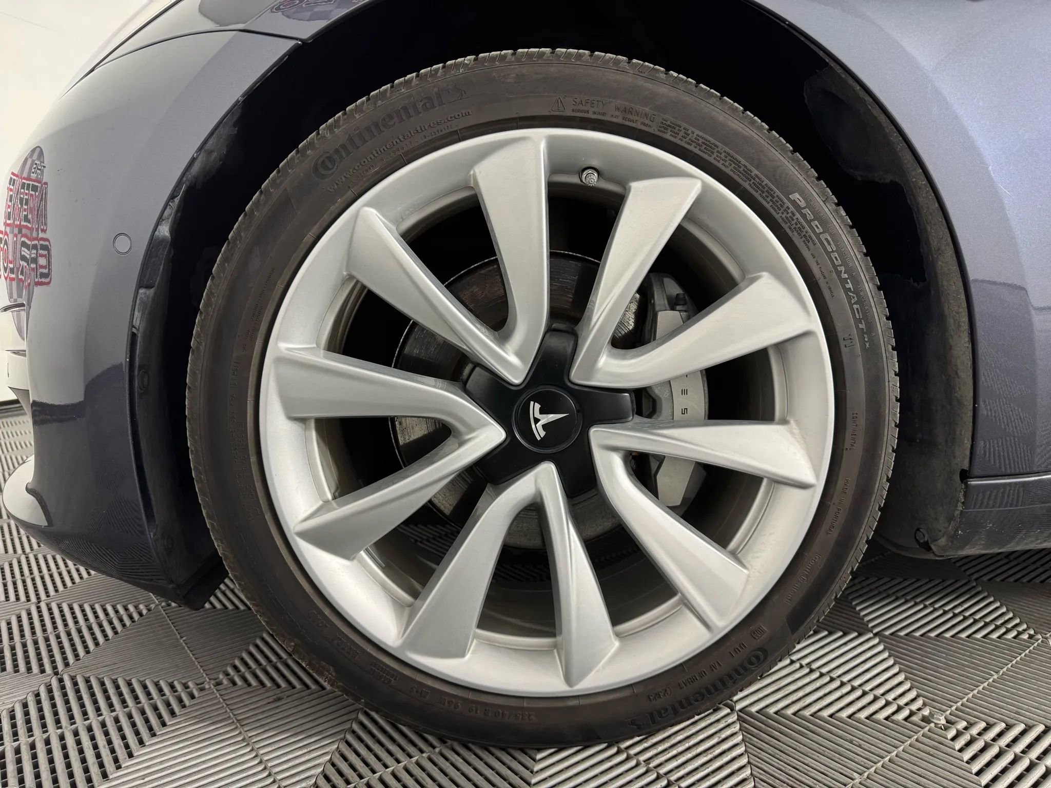 Used 2020 Tesla Model 3 Long Range image 41
