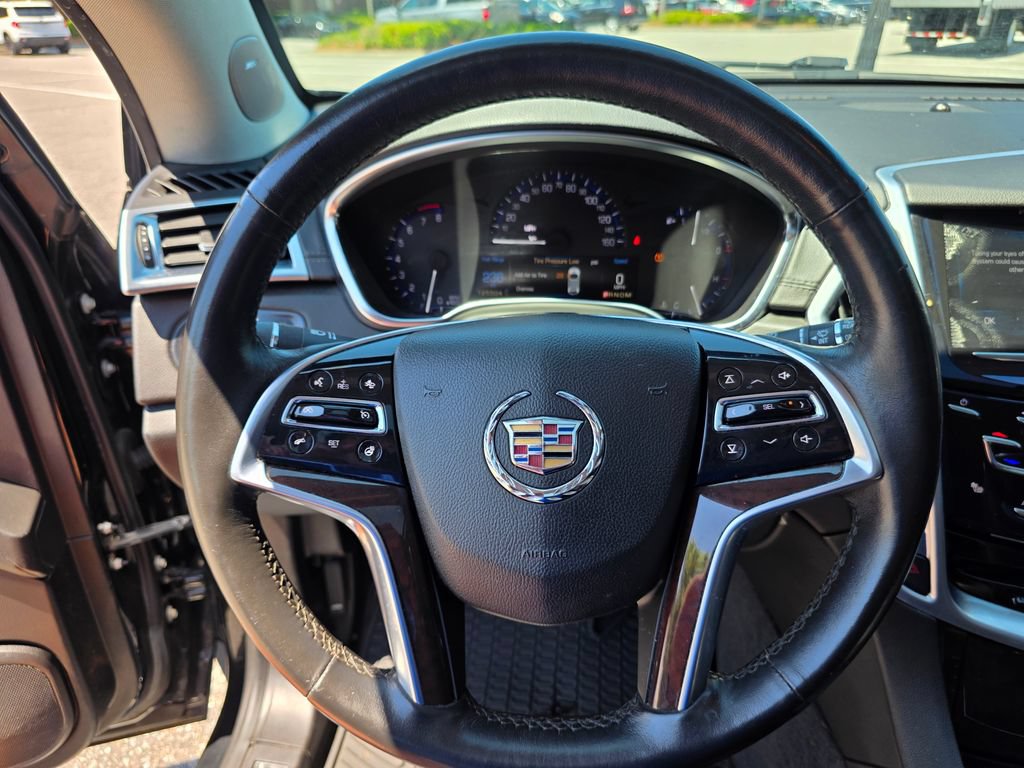 Used 2015 Cadillac SRX Luxury w/ Driver Awareness Package FWD image 21