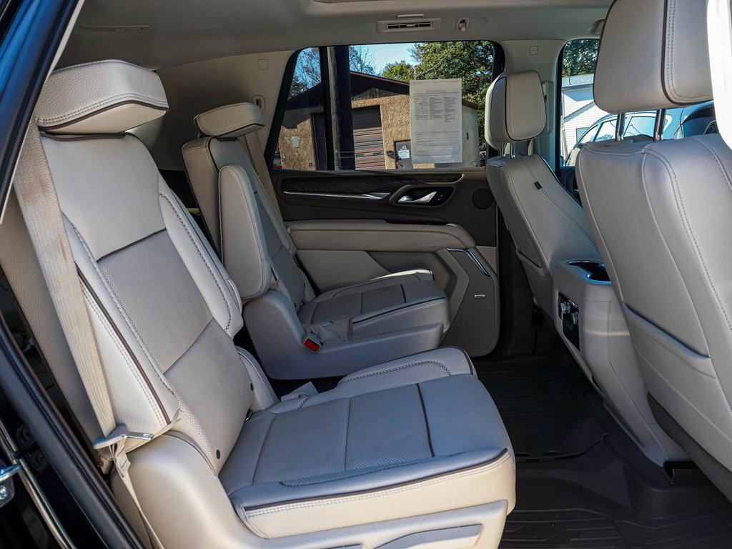Used 2022 GMC Yukon Denali image 31