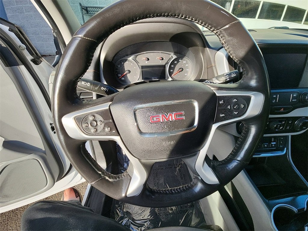 Used 2019 GMC Terrain SLT w/ Preferred Package image 14