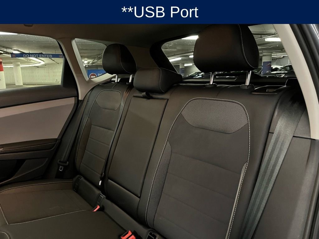 Used 2024 Volkswagen Taos SE image 20