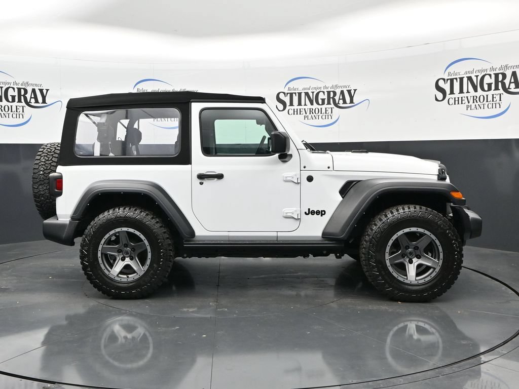 Used 2024 Jeep Wrangler Sport AWD/4WD image 8