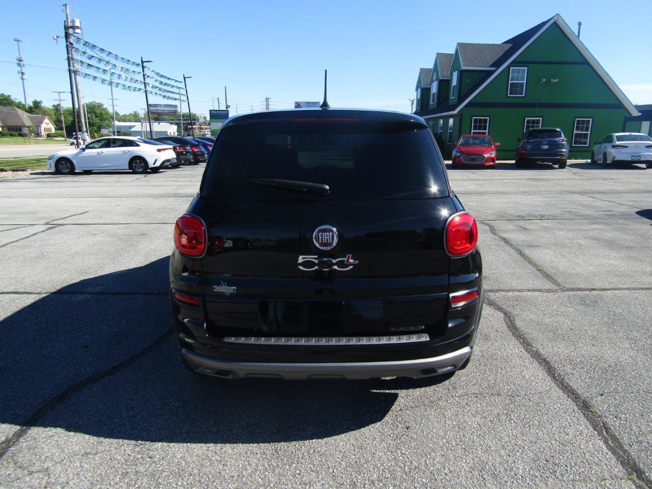 Used 2019 FIAT 500L Trekking FWD image 6