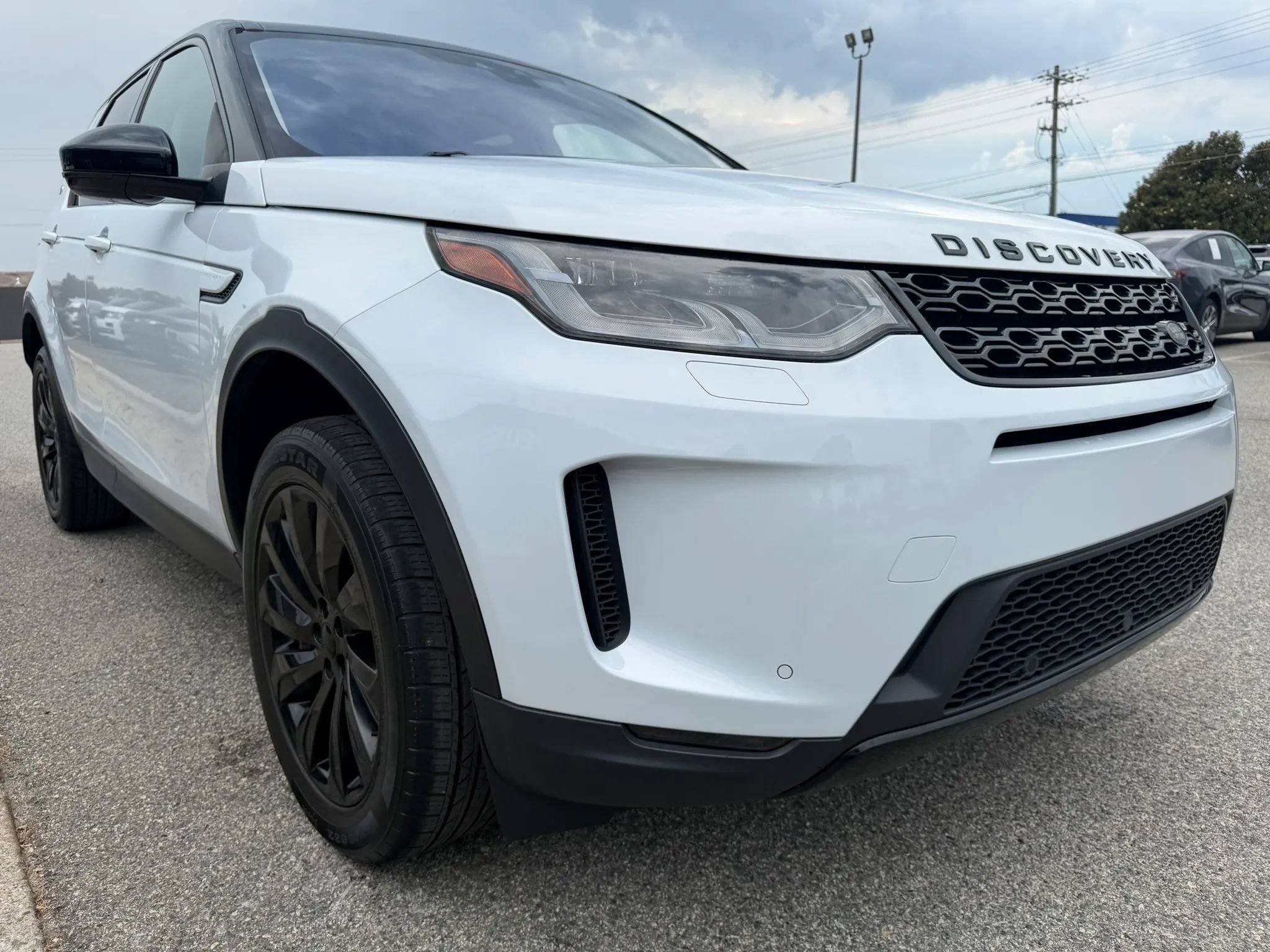 Used 2020 Land Rover Discovery Sport SE AWD/4WD image 61