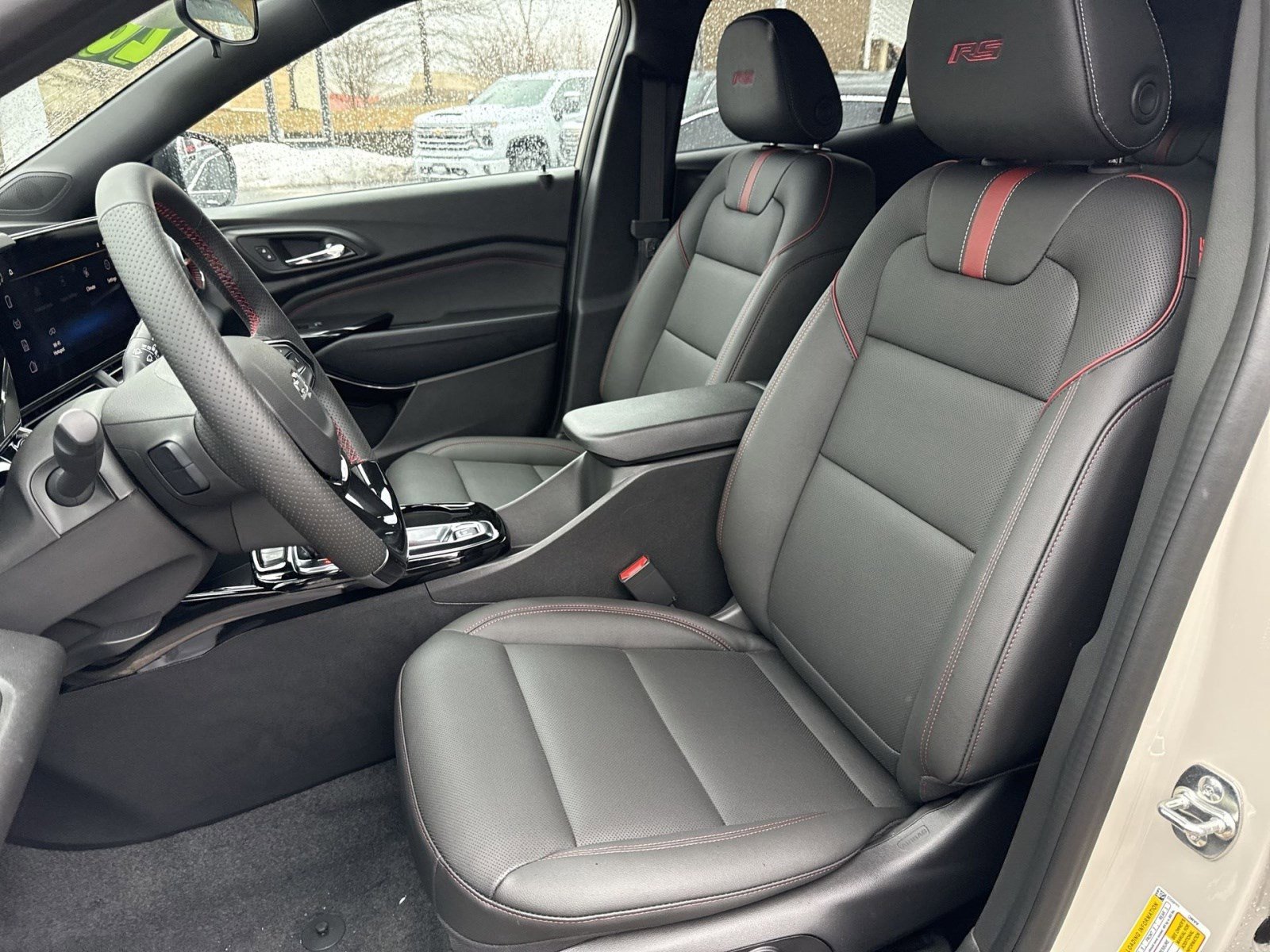 New 2026 Chevrolet Trax RS w/ Driver Confidence Package image 11