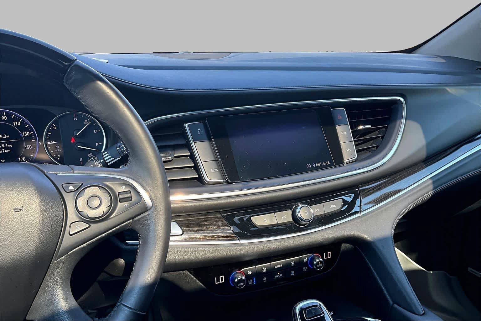 Used 2020 Buick Enclave Avenir w/ Avenir Technology Package FWD image 6