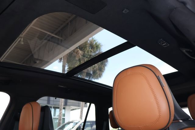 Used 2020 Lincoln Aviator Black Label Grand Touring w/ Class IV Trailer Tow Package AWD/4WD image 29