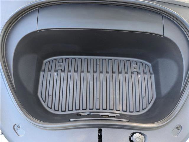 Used 2024 Tesla Model 3 Performance image 23