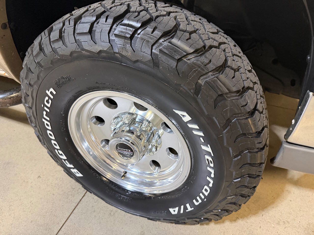 Used 2005 Chevrolet Silverado 2500 LT w/ Heavy-Duty Power Package image 58