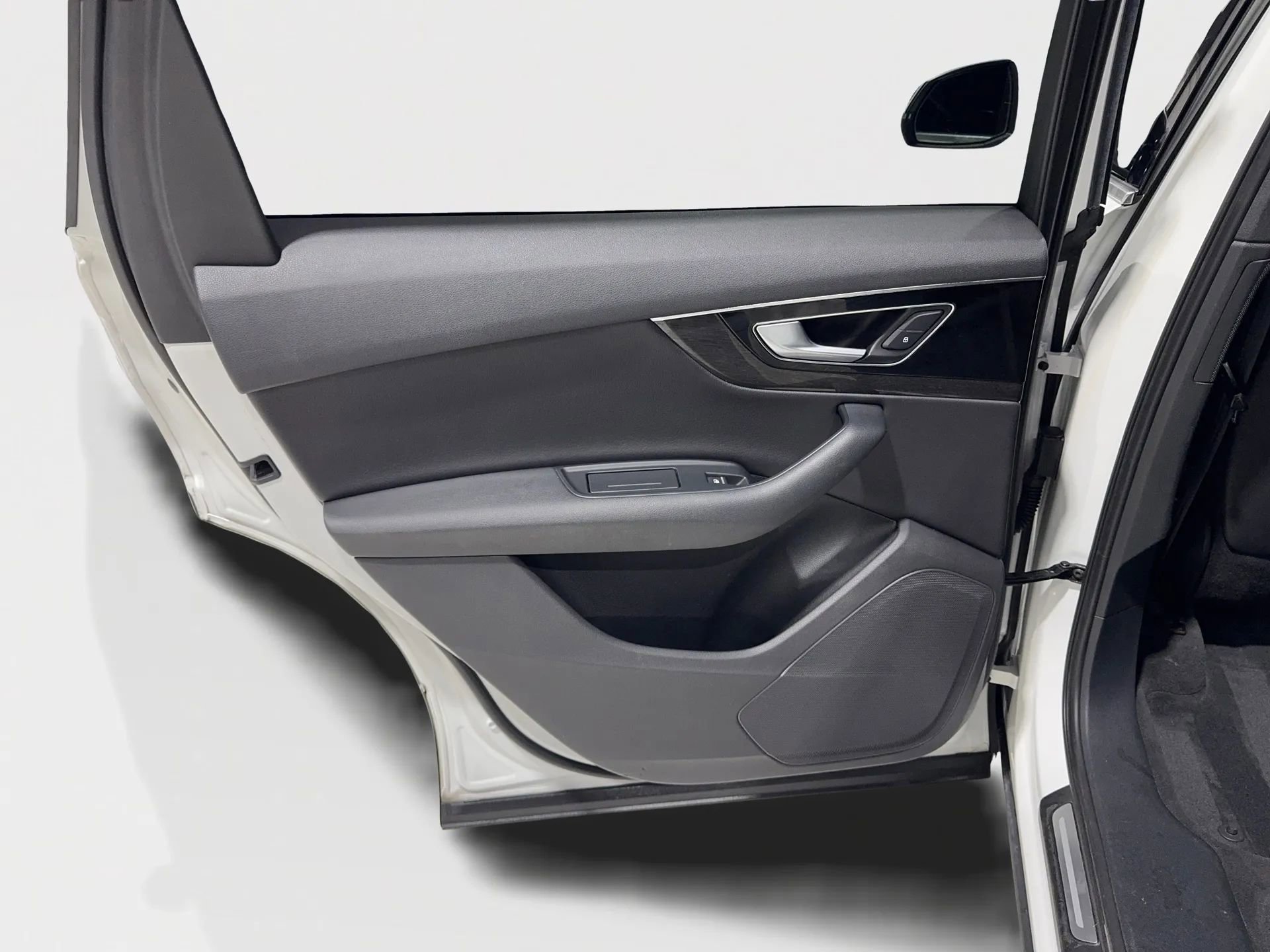 Used 2019 Audi Q7 3.0T Premium w/ Convenience Package image 20