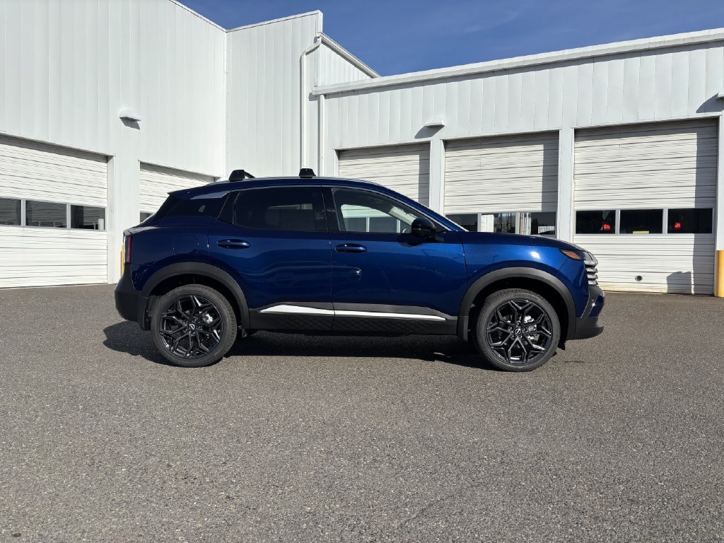 New 2027 Nissan Kicks SR AWD/4WD image 8