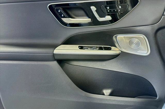 Used 2026 Mercedes-Benz GLC 300 4MATIC image 17