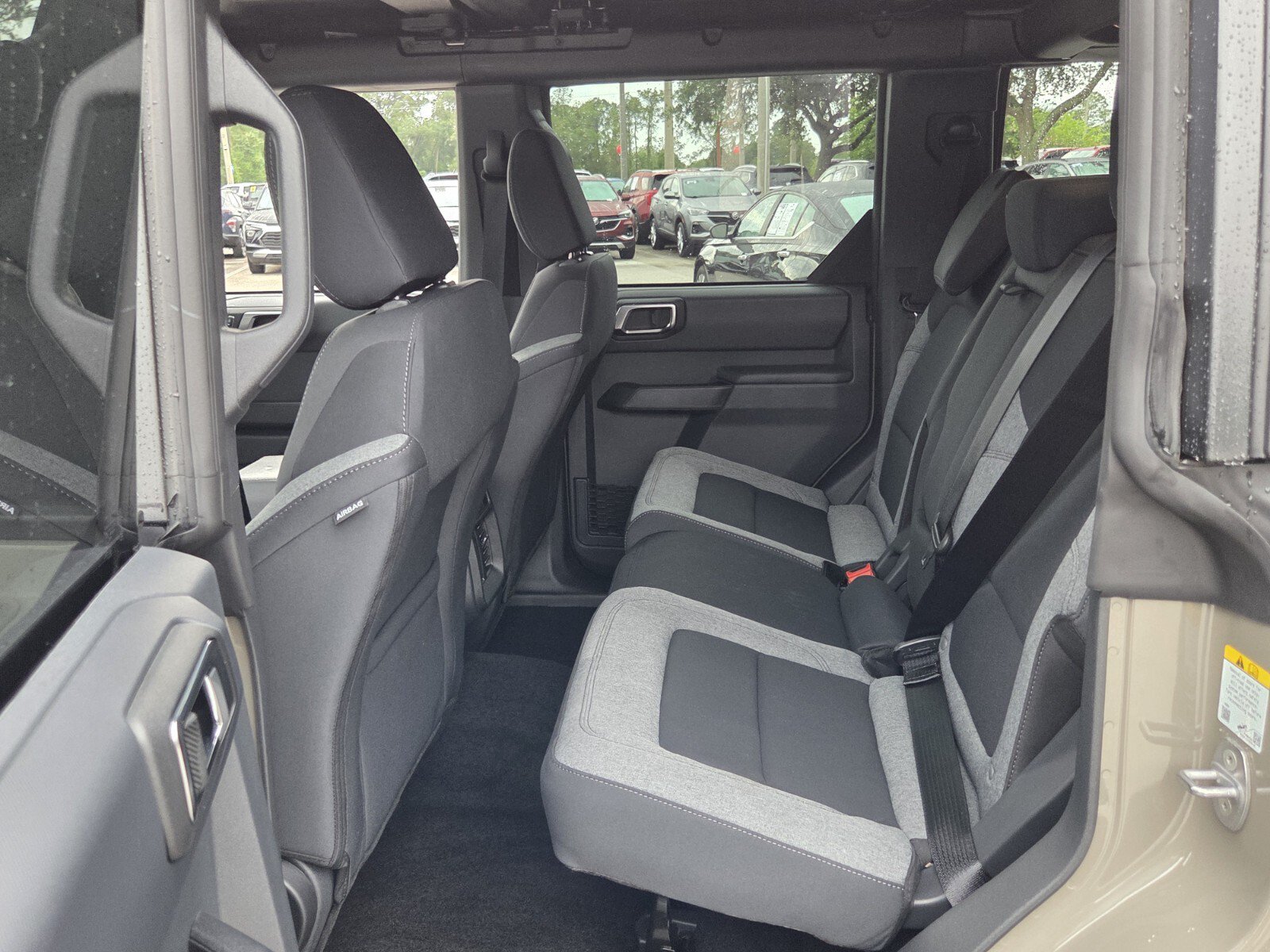 Used 2025 Ford Bronco Big Bend AWD/4WD image 14