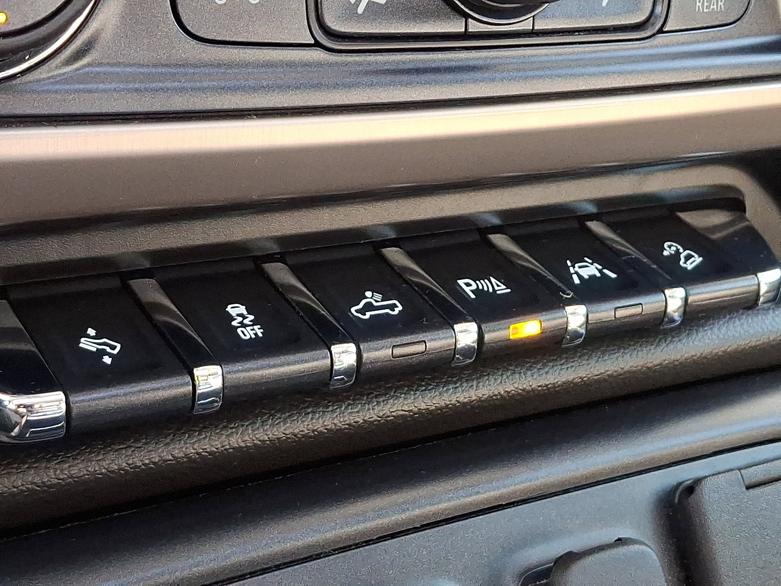 Used 2018 GMC Sierra 1500 Denali image 27