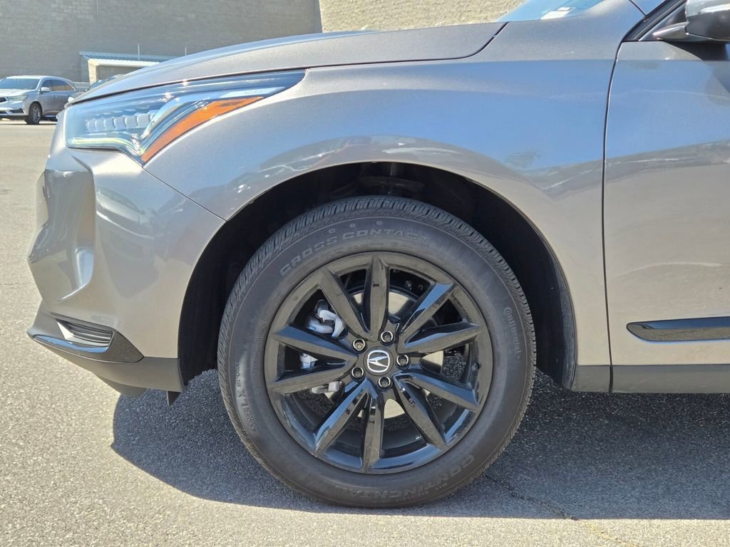Used 2025 Acura RDX SH-AWD image 5
