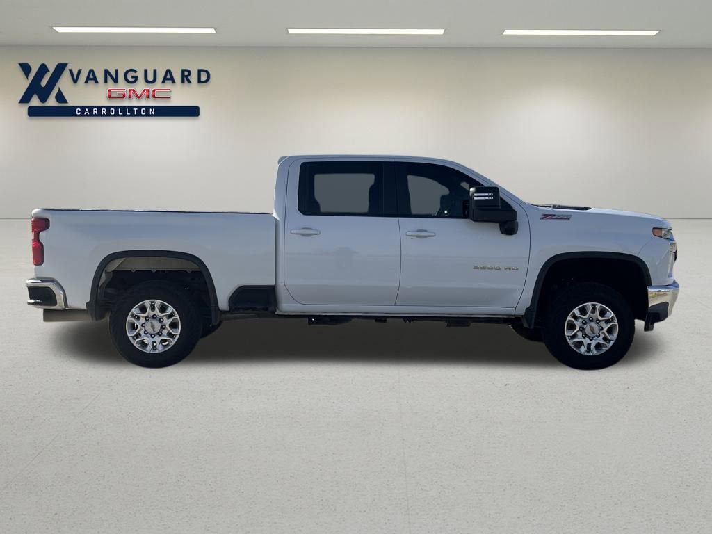 Used 2023 Chevrolet Silverado 2500 LT image 8
