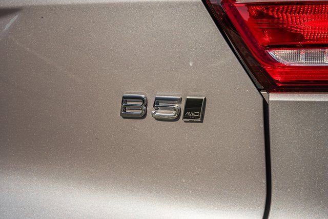 New 2026 Volvo XC40 B5 Plus w/ Protection Package Premier image 9
