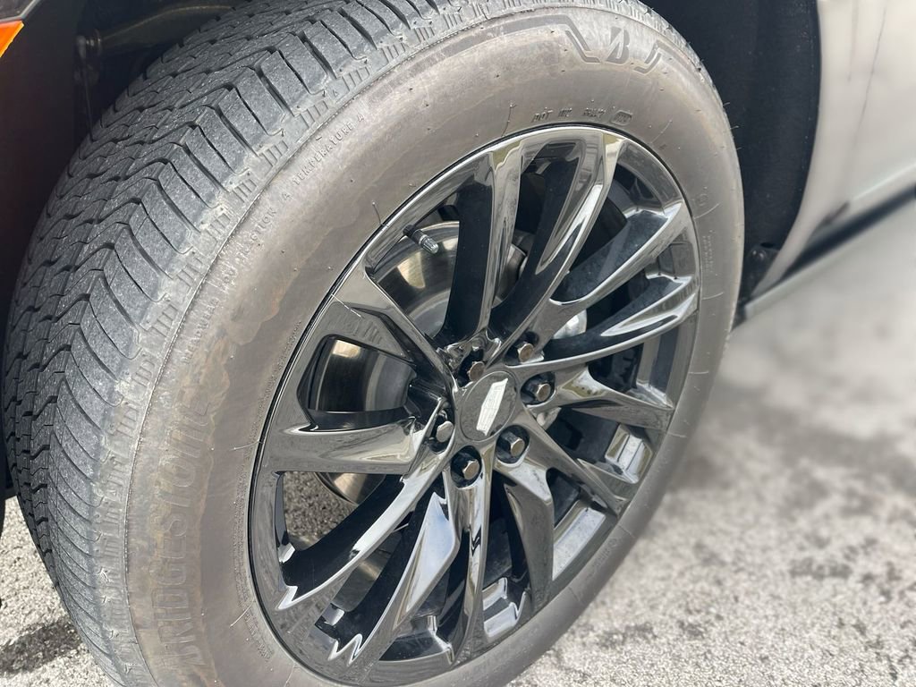 Certified 2024 Cadillac Escalade ESV Sport w/ LPO, ONYX Package image 2