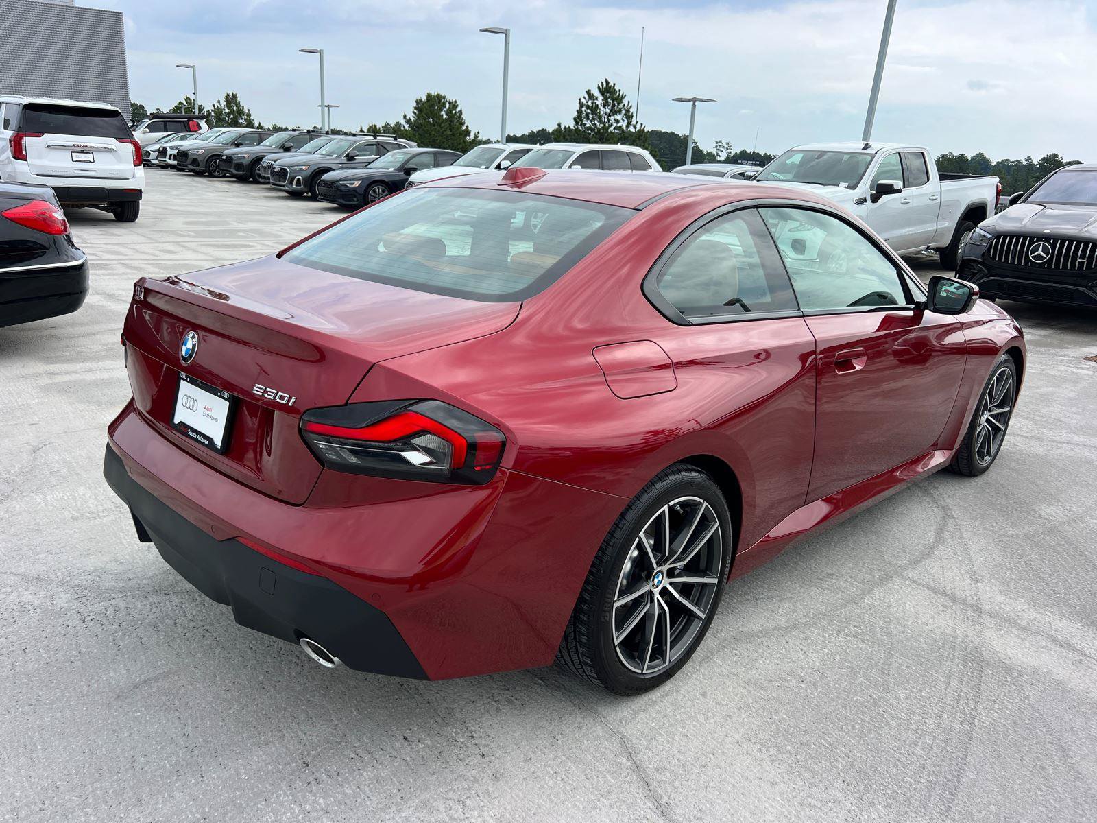 Used 2025 BMW 230i Coupe RWD image 5