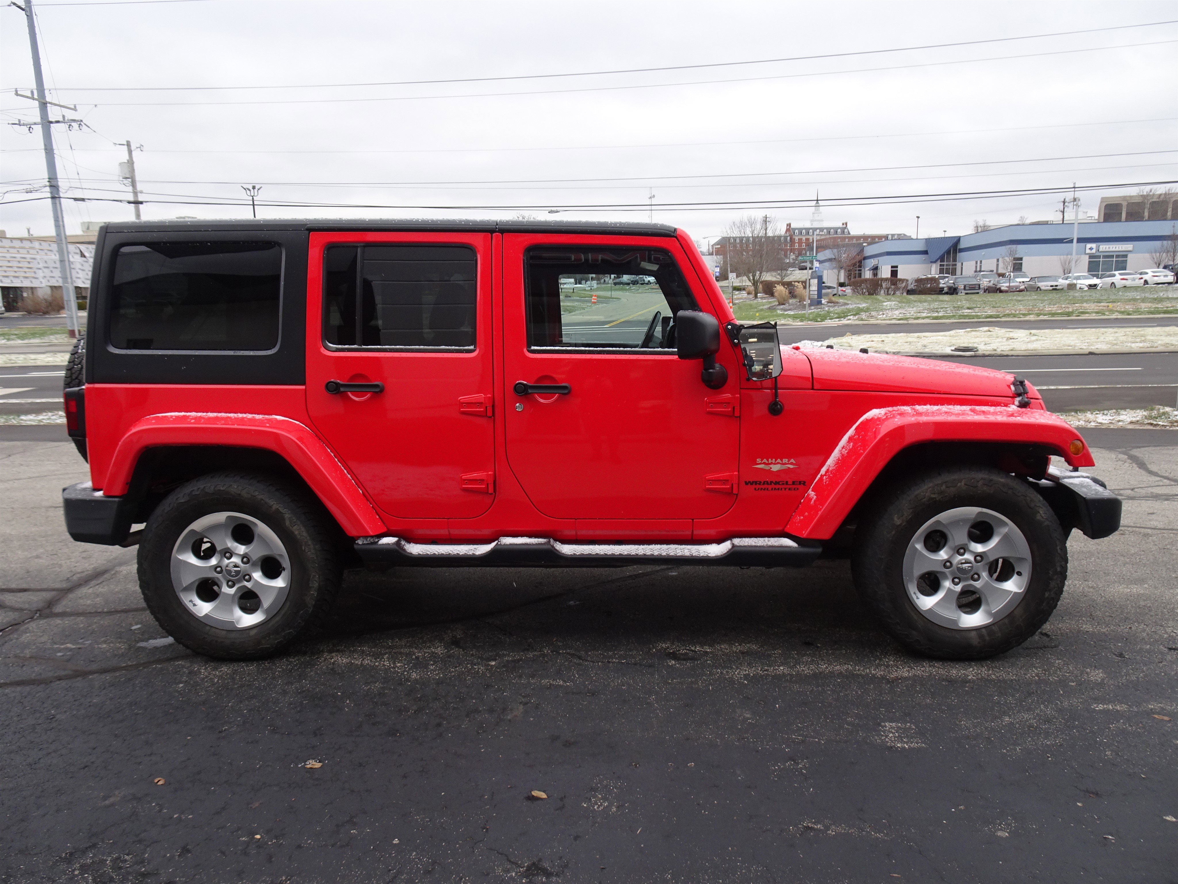 Used 2013 Jeep Wrangler Unlimited Sahara w/ Connectivity Group image 6