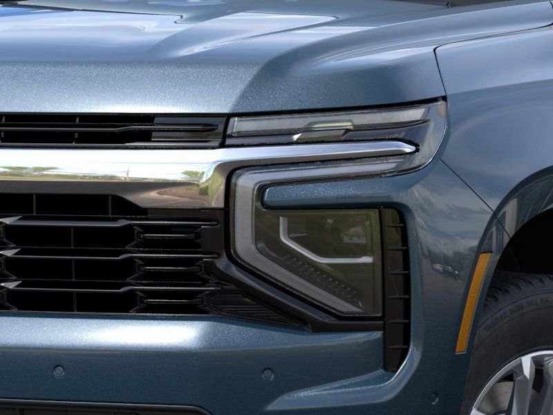 New 2026 Chevrolet Suburban LS RWD image 10