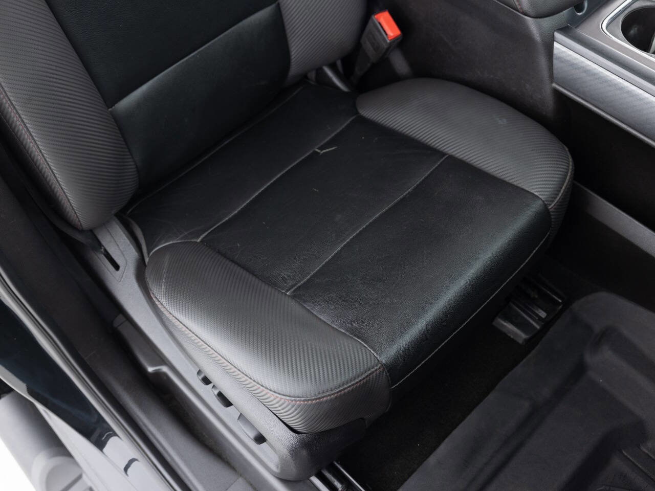 Used 2018 GMC Sierra 2500 SLT image 29