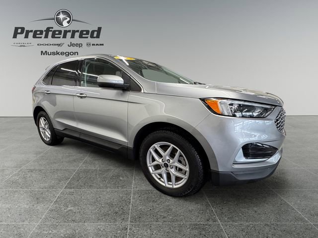 Used 2023 Ford Edge SEL image 8