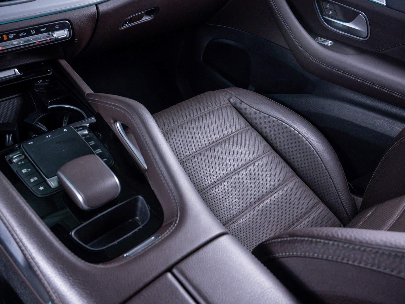 Used 2022 Mercedes-Benz GLE 350 image 28