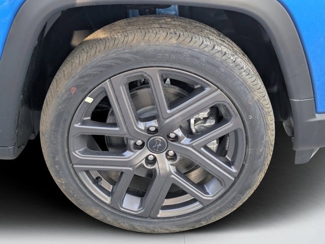 New 2026 Jeep Compass Latitude w/ Sun and Sound Group image 28