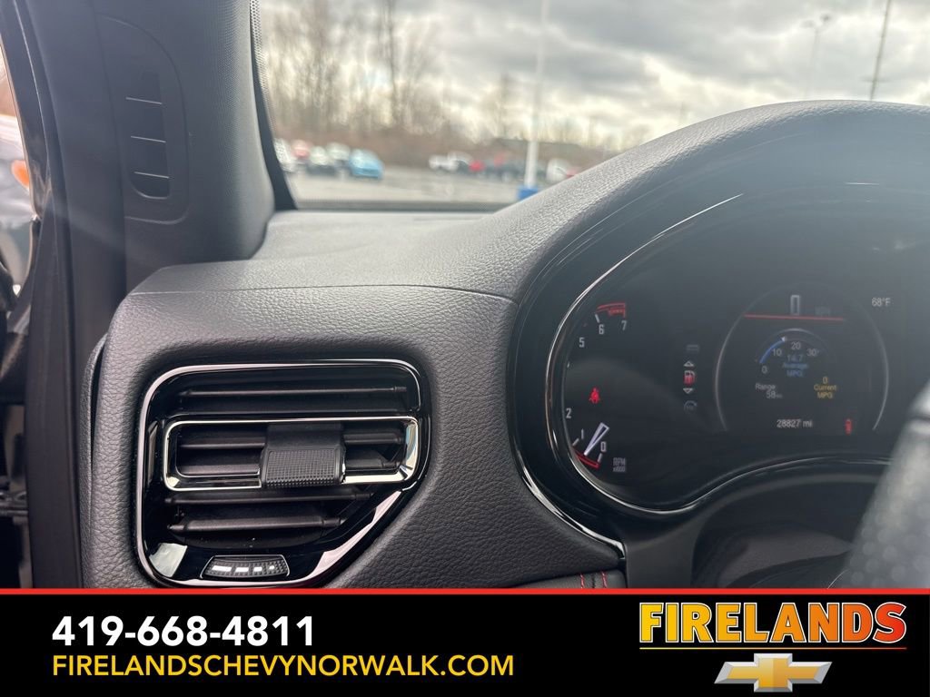 Used 2023 Dodge Durango GT w/ Blacktop Package image 16