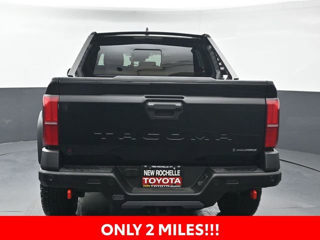 Certified 2025 Toyota Tacoma Trailhunter image 5