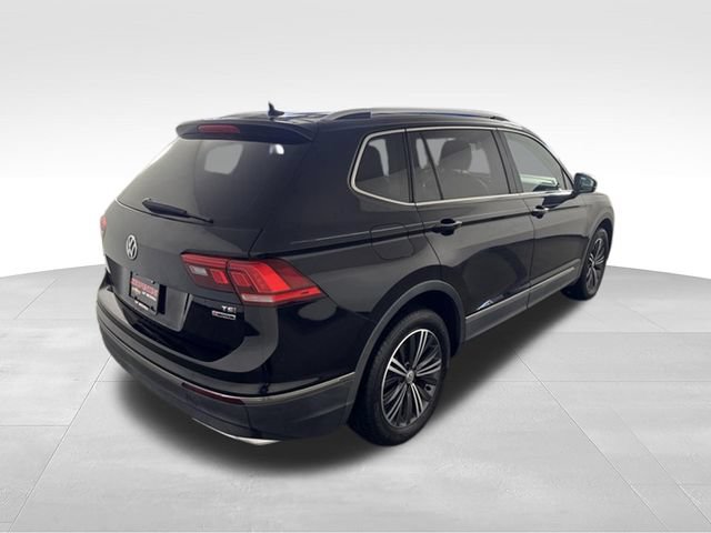 Used 2018 Volkswagen Tiguan SEL AWD/4WD image 9