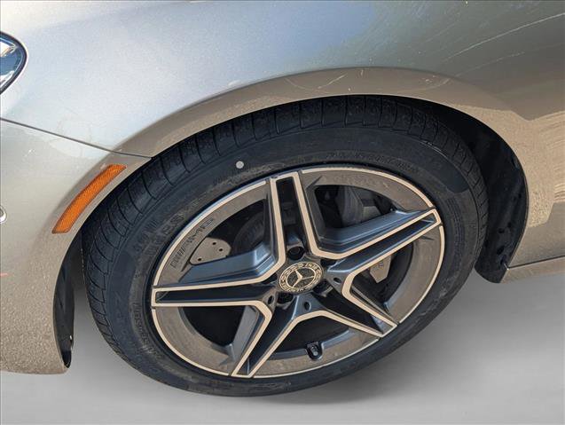 Used 2023 Mercedes-Benz E 350 4MATIC Sedan image 21