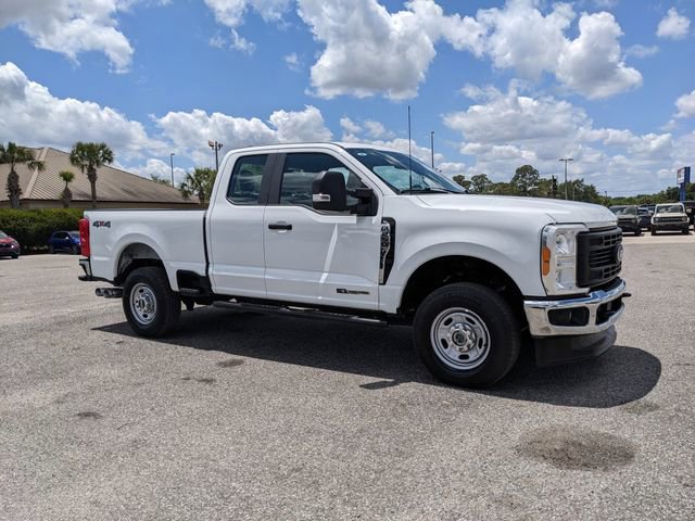 Used 2023 Ford F250 XL w/ XL Chrome Package AWD/4WD image 2