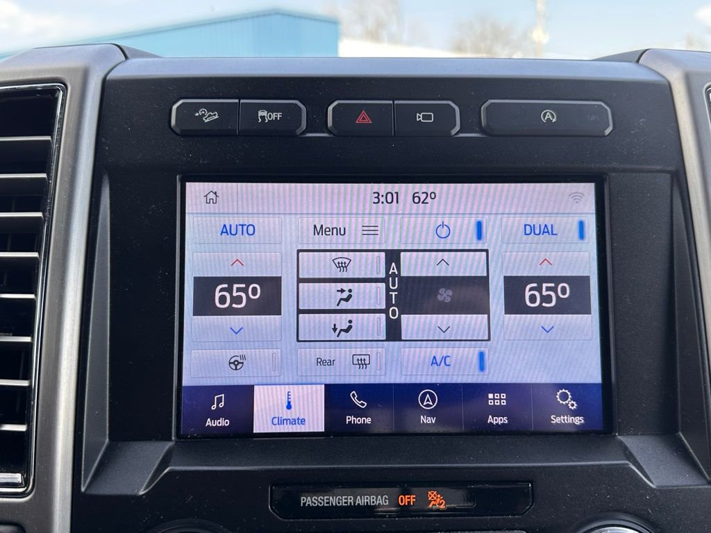 Used 2020 Ford F150 Platinum w/ Equipment Group 701A Luxury image 34