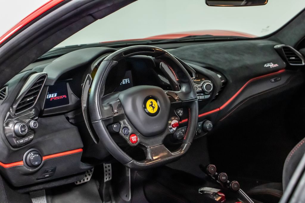 Used 2019 Ferrari 488 Pista Coupe image 3