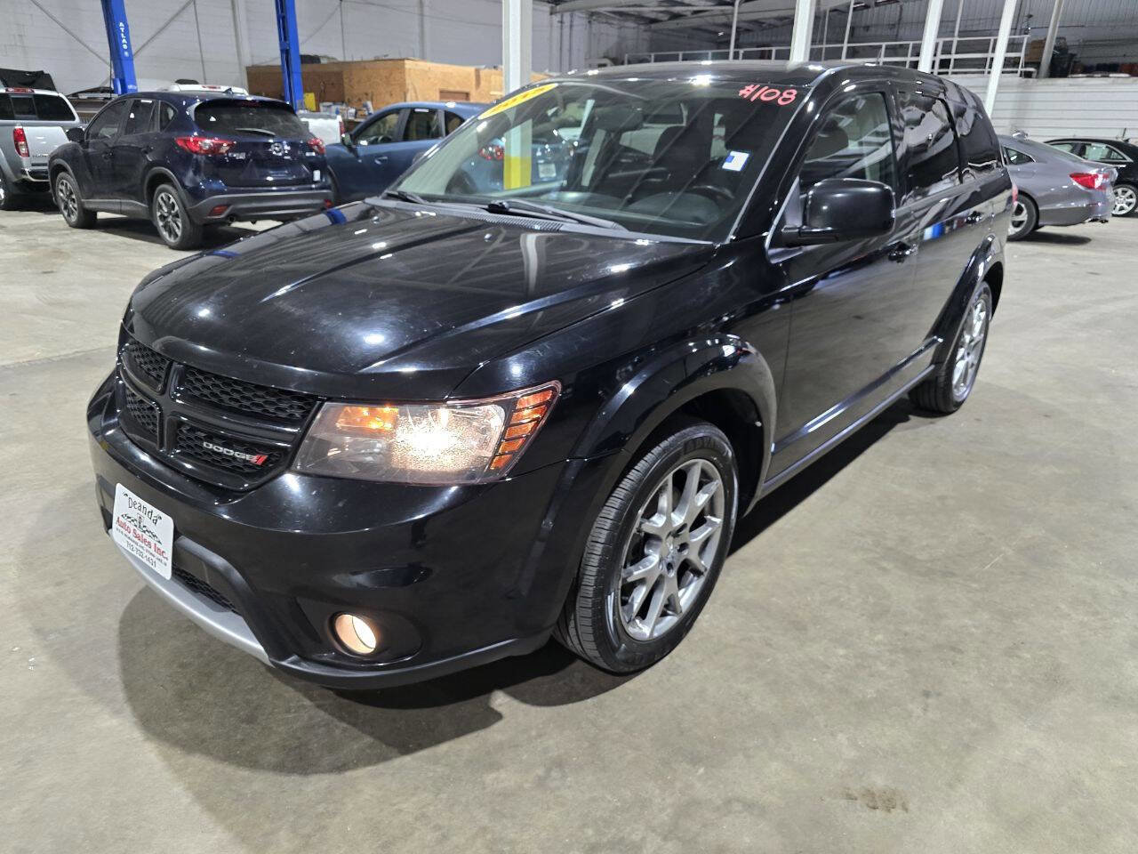 Used 2015 Dodge Journey R/T w/ Flexible Seating Group image 2