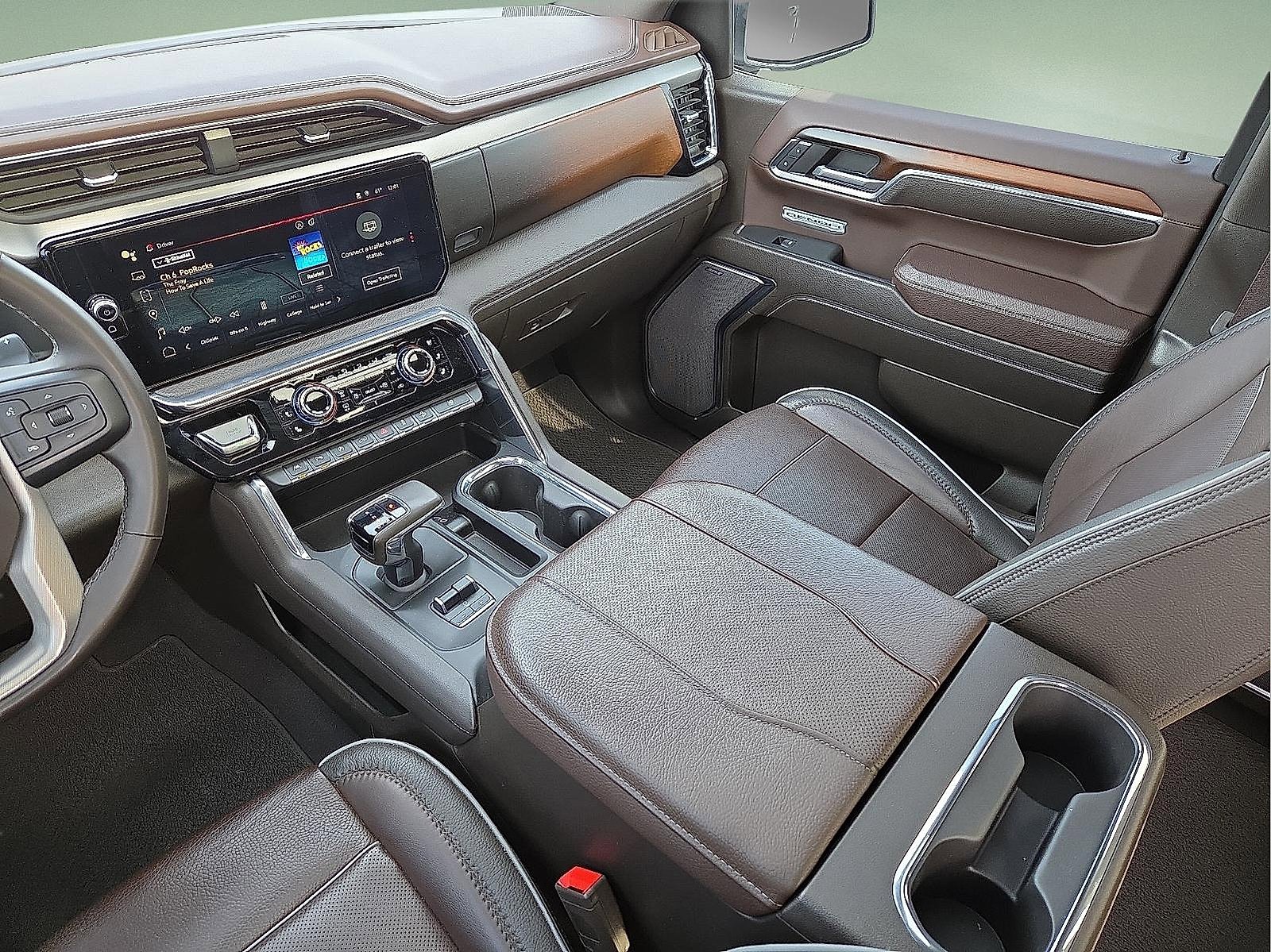 Used 2024 GMC Sierra 1500 Denali w/ Denali Reserve Package image 12