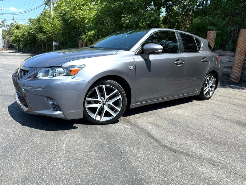 Used 2015 Lexus CT 200h image 2