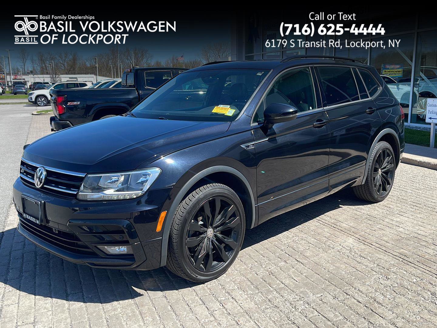 Used 2020 Volkswagen Tiguan SE R-Line AWD/4WD image 1