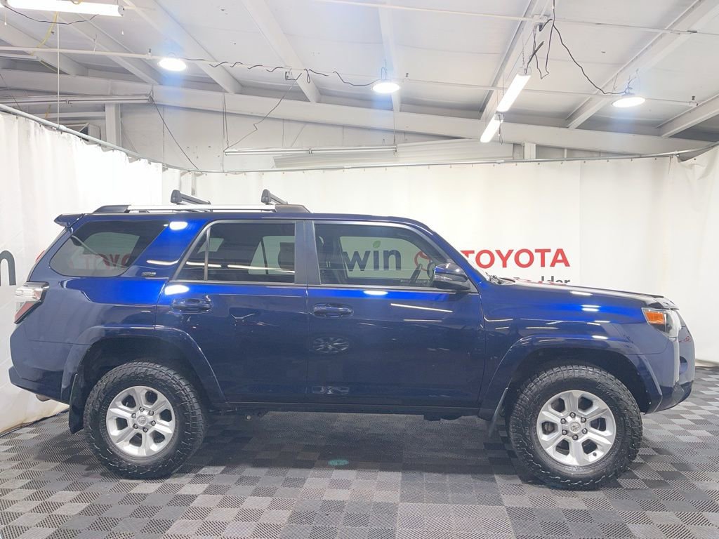 Used 2023 Toyota 4Runner SR5 Premium image 8
