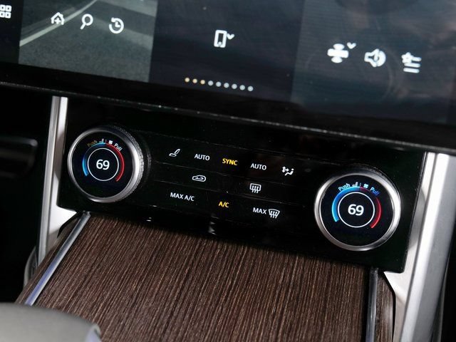 Certified 2023 Land Rover Range Rover SE AWD/4WD image 14