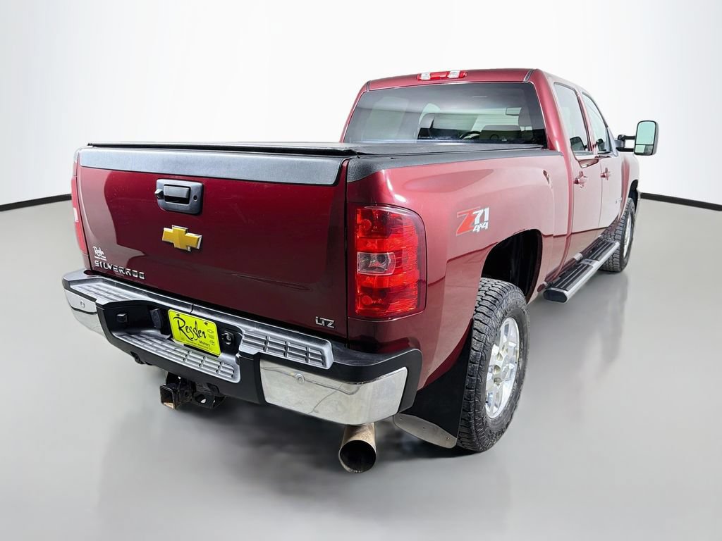 Used 2013 Chevrolet Silverado 3500 LTZ w/ LTZ Plus Package AWD/4WD image 6