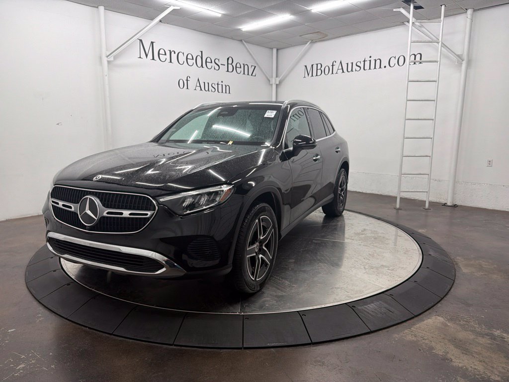 Certified 2026 Mercedes-Benz GLC 300 4MATIC image 3