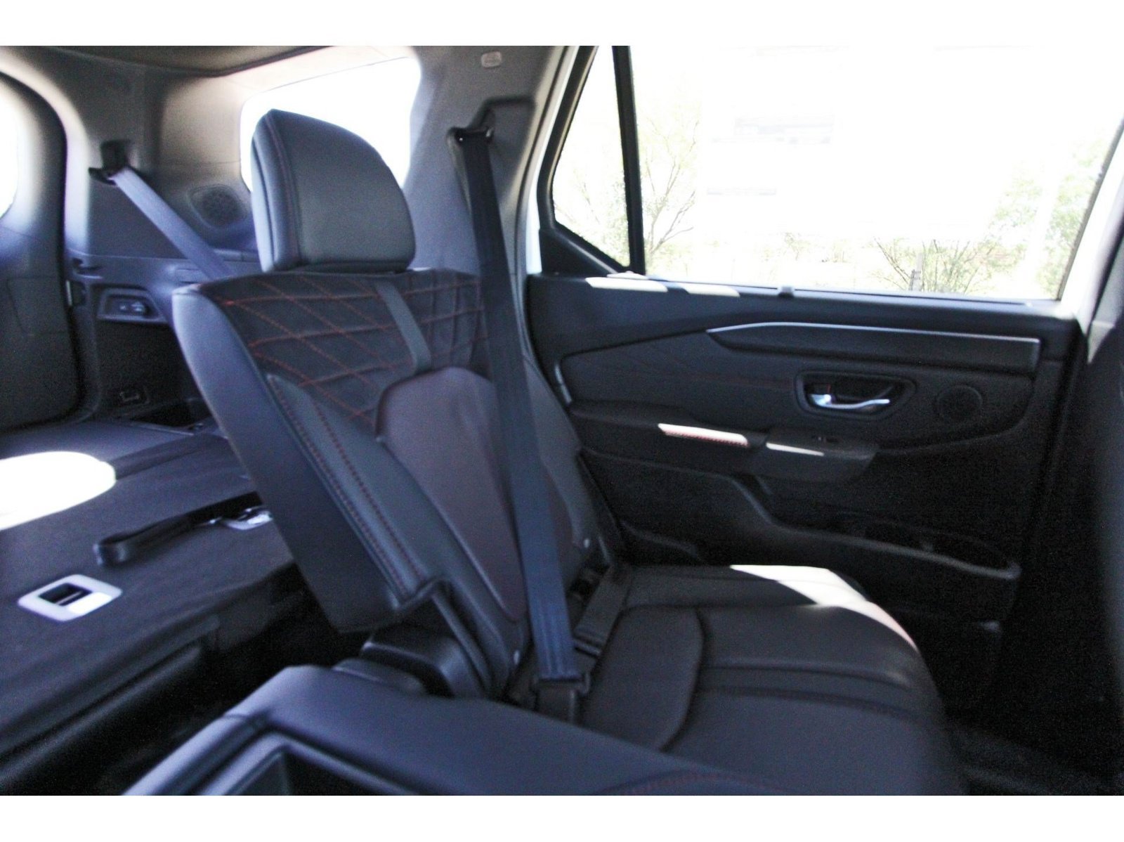 New 2026 Honda Pilot Black Edition image 12